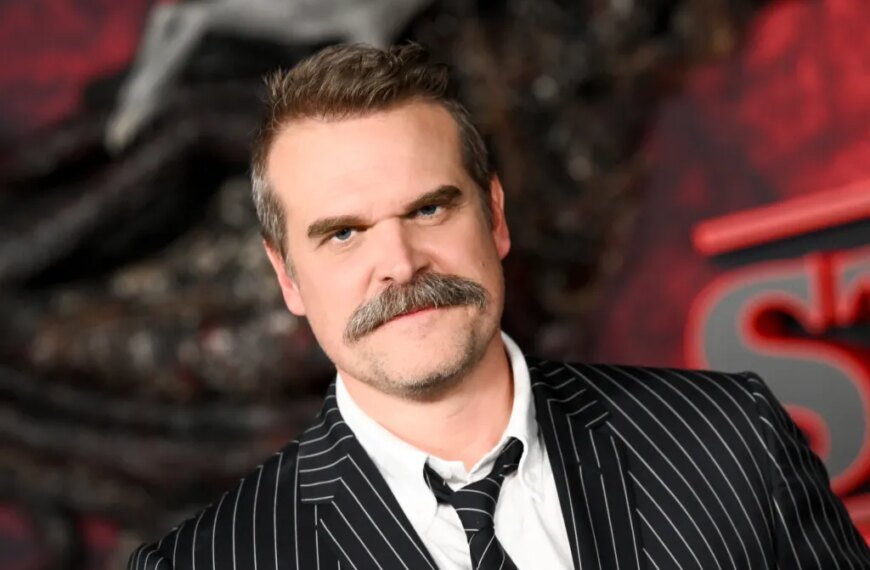 David Harbour Steps Down from Searchlight’s 'Behemoth' Project