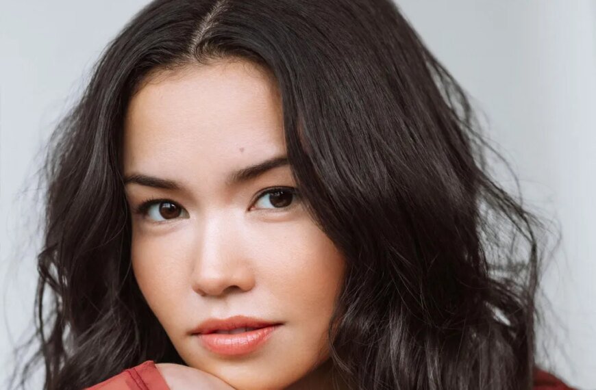 Erika Prevost Teams Up with Sara Waisglass and Damian Hardung in New Romantic Drama 'Into The Deep Blue'