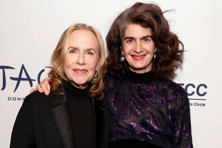 Gaby Hoffmann Reflects on Amy Madigan's Role as a Caring Mom During Field of Dreams Filming
