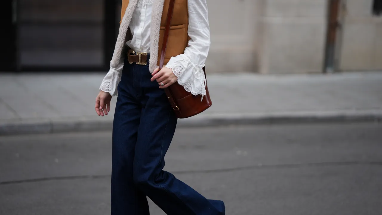 Granny Jeans: The Stylish Trend to Embrace This Spring