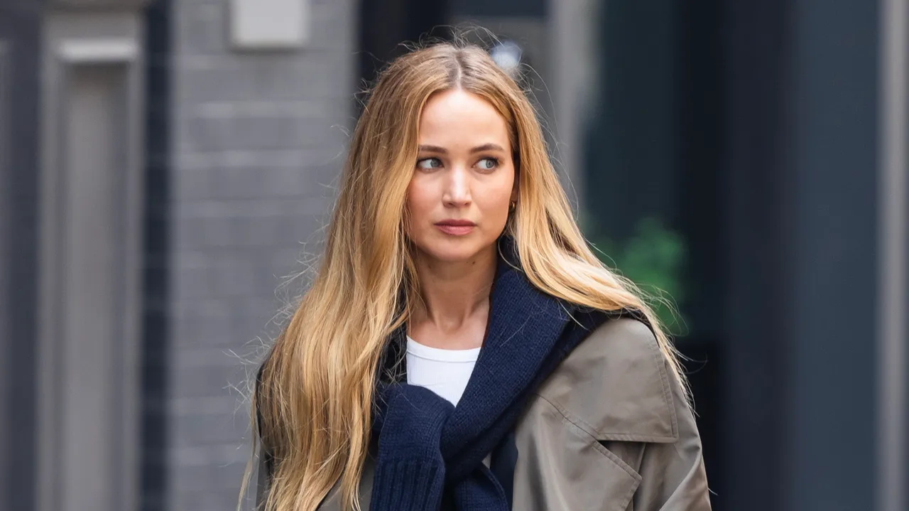 How Jennifer Lawrence's Outfit Choices Could Influence Your Style in 2026