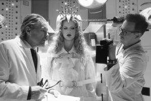 Josh Charles Credits Taylor Swift for Ensuring He and Ethan Hawke Received VMA Trophies for 'Fortnight' Video: 'She's Truly Classy'