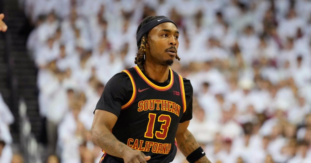 Kam Woods Shines with 33 Points, But Iowa Holds On with Crucial Free Throws to Beat USC