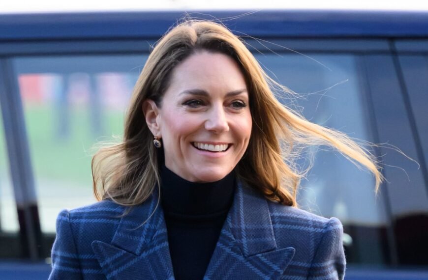 Kate Middleton Exudes Classic Elegance in Timeless Outerwear at Art Event