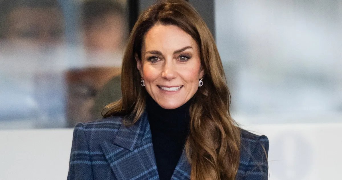 Kate Middleton Turned This Simple Wardrobe Essential into a Trendy Must-Have