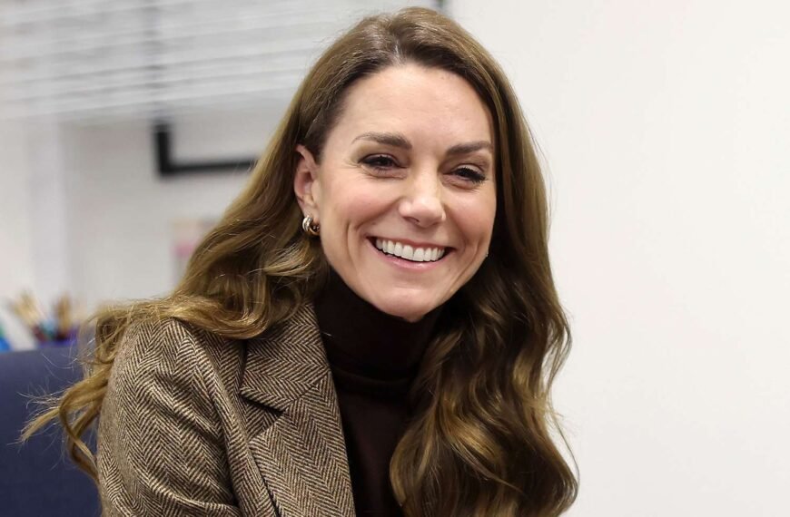 Kate Middleton Visits Northern England for Her First Solo Outing of the Year