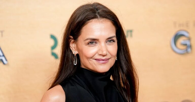 Katie Holmes' Creative Crossbody Bag Look You Can Achieve for Just $36