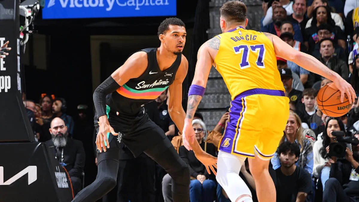 Luka Dončić Scores 38 Points in Triple-Double Effort as Lakers Fall to Spurs 107-91 Without LeBron