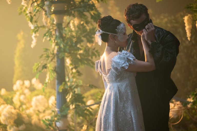 Luke Thompson and Yerin Ha Share the Meaning Behind Their Adorable Meet Cute at the Masquerade Ball: A Touch of Love at First Sight