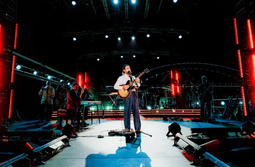 Matt Corby Shares Heartfelt NYE Tribute for Sydney Shooting Victims