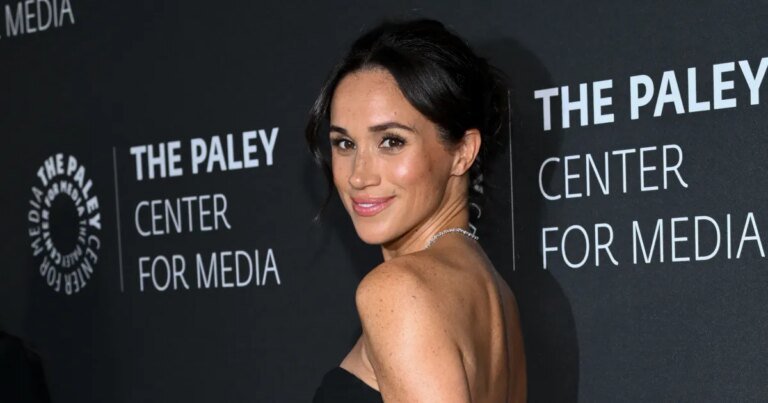 Meghan Markle's Cashmere Sweater Brings Effortless Chic Style to Any Wardrobe