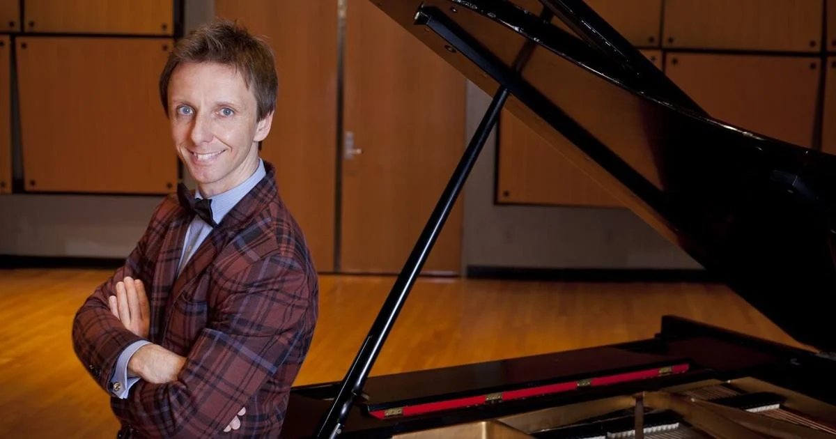 Mini Piano Olympics: Celebrating 25 Talented Young Pianists from 13 Countries