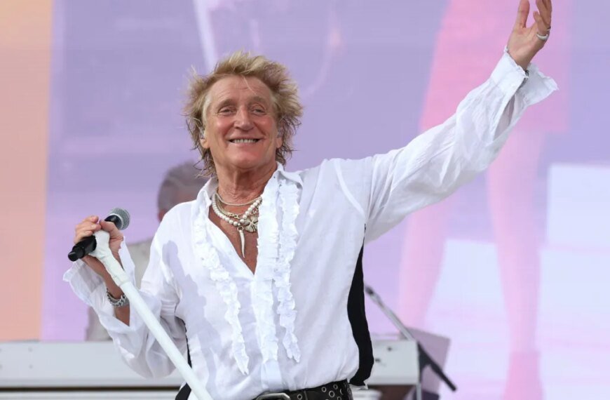 Rod Stewart Criticizes Donald Trump for Comments About NATO Troops in Afghanistan