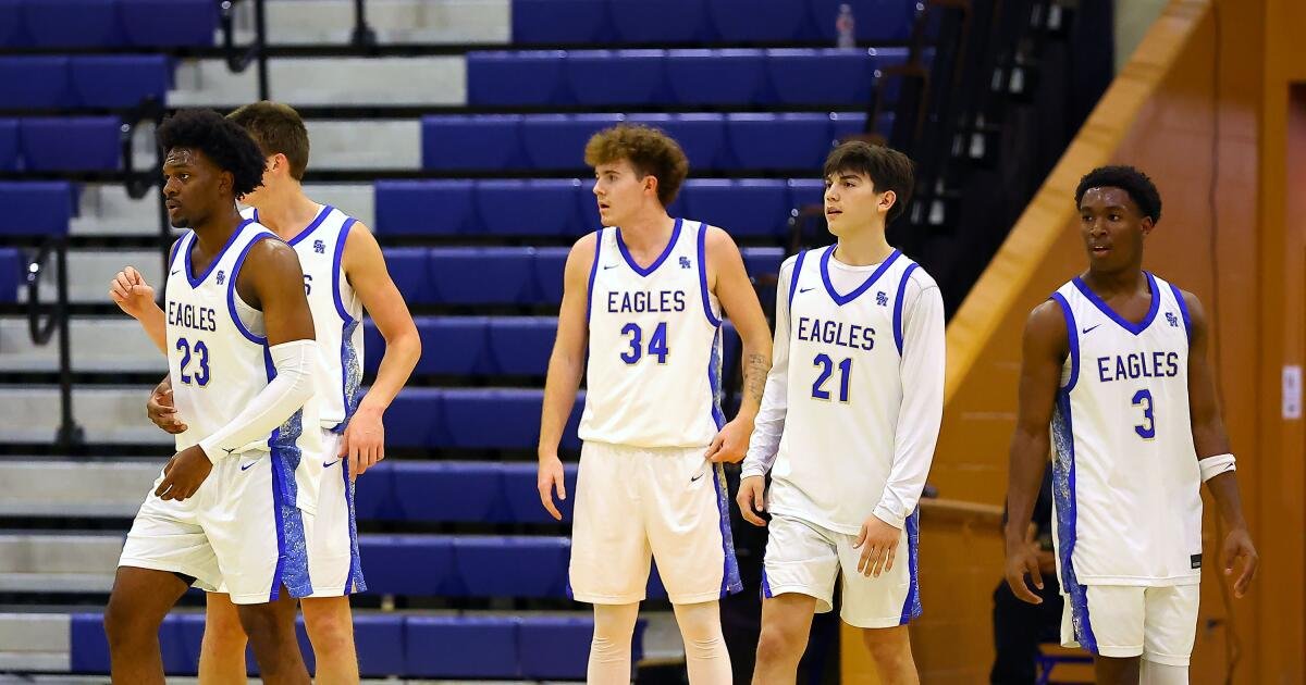 Santa Margarita Gets Ready to Face St. John Bosco in Exciting Basketball Matchup