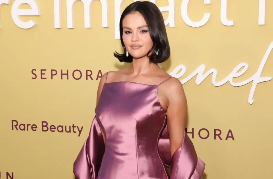 Selena Gomez's Cozy Ugg Slippers: The Must-Have Winter Favorite You Don’t Want to Miss