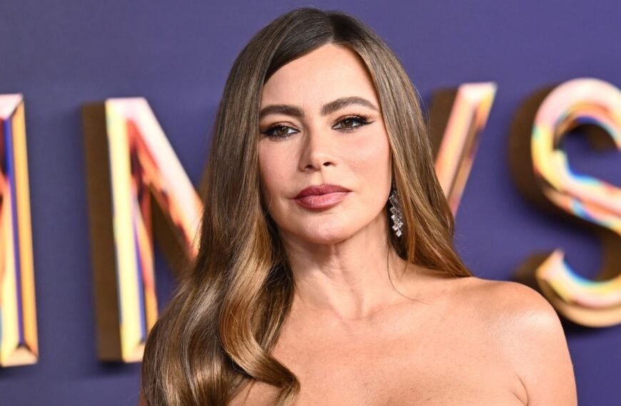Sofia Vergara Dazzles in a Stunning Red Gown Inspired by Jessica Rabbit