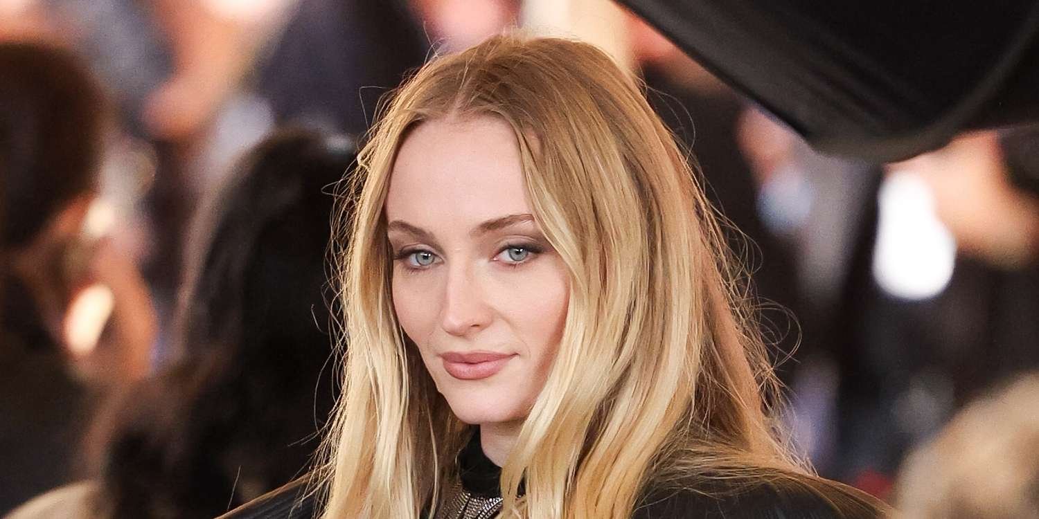 Sophie Turner Says Goodbye to Blonde and Shows Off Her Bold New Dark Hair Color
