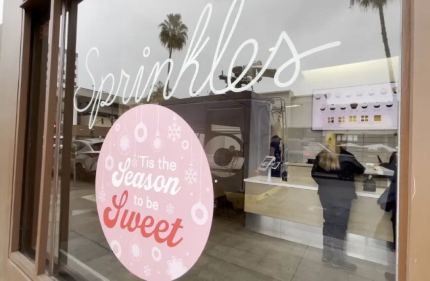 Sprinkles Cupcakes to Close, Founder Announces