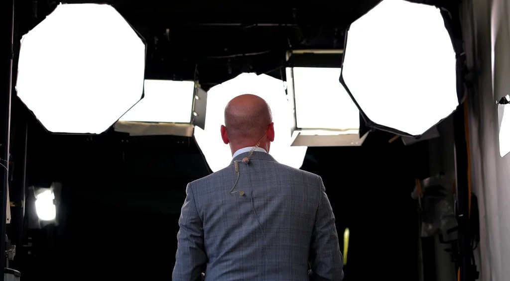 Stephen Miller's Critique of 'Star Trek: Starfleet Academy' Highlights a Surprising Connection to Immigrants