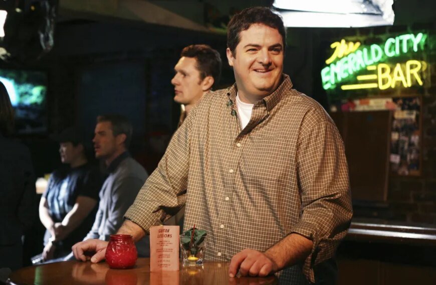 Steven W. Bailey from Grey's Anatomy Opens Up About Living with a Neuromuscular Disorder and Using a Wheelchair