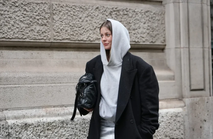 Top 10 Hoodies Women Love, Chosen by Glamour Editors