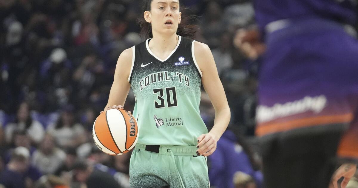 WNBA and Players Union Decide Not to Extend CBA Deadline, Continue Negotiations