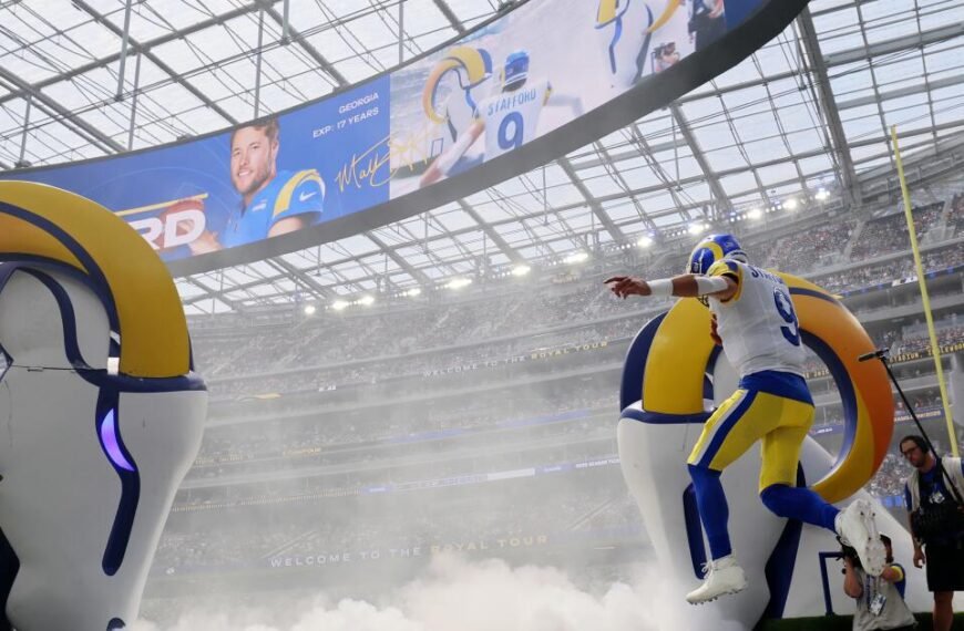 Why Stan Kroenke Was the Right NFL Owner to Bring Football Back to L.A.