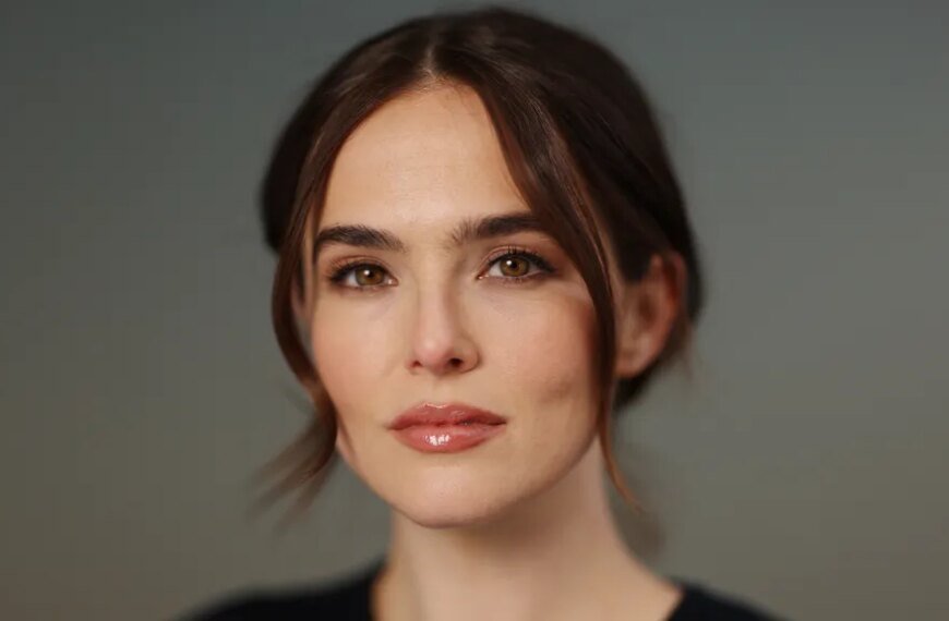 Zoey Deutch to Star in Netflix's New U.S. Women's Soccer Series 'The 99'ers'