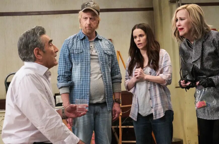 Schitt's Creek Cast Shares Heartfelt Memories of Catherine O'Hara Following Her Passing at 71