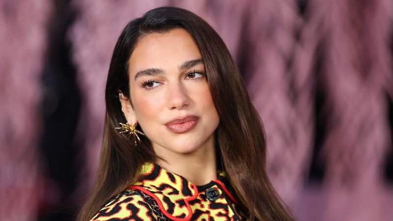 Dua Lipa's Fresh Style and the Exciting Trends of Boom Boom Fashion