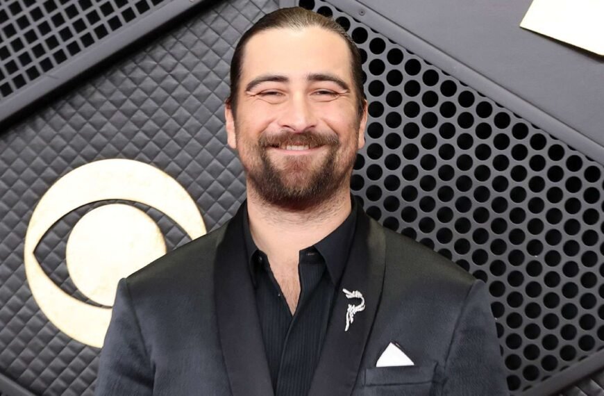 Noah Kahan Praises Hannah Montana as a Cultural Icon at the 2026 Grammys