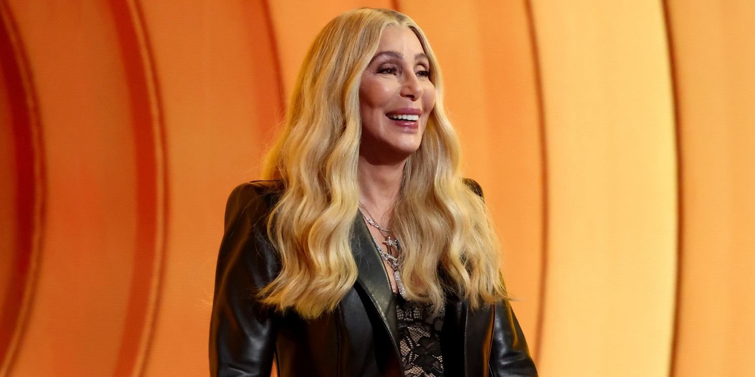 Cher Makes a Stylish Comeback at the Grammys After 18 Years in a Trendy Shredded Leather Dress