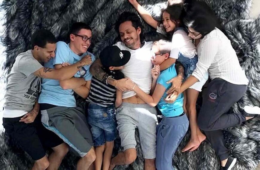 A Closer Look at Marc Anthony's 7 Children and the Baby on the Way
