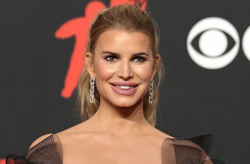 Jessica Simpson Stuns in a Sheer Lace Dress at the 2026 Grammys After-Party