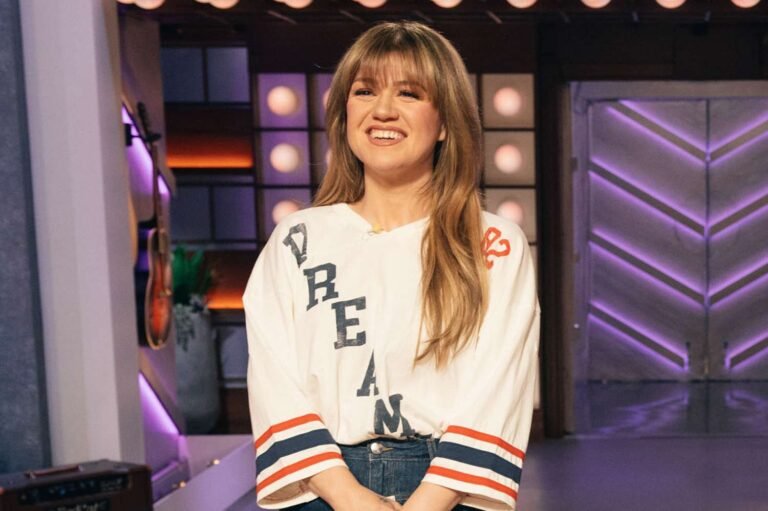 Kelly Clarkson Ends The Kelly Clarkson Show After Seven Seasons to Focus on Her Kids