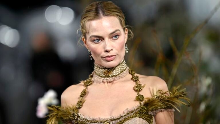 Margot Robbie Channels Victorian Elegance for ‘Wuthering Heights’ Press Tour
