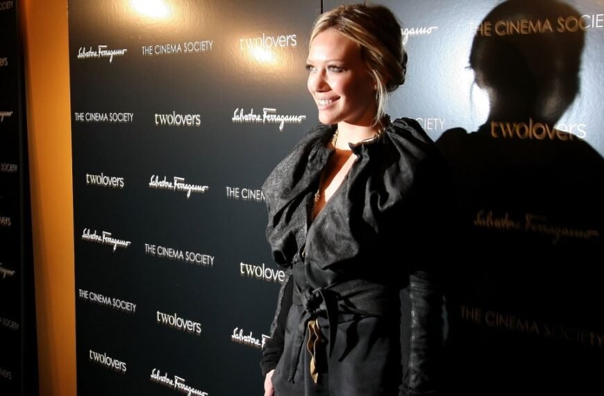 Hilary Duff Shows How to Make Chic Airport Jeans the Perfect Travel Companion