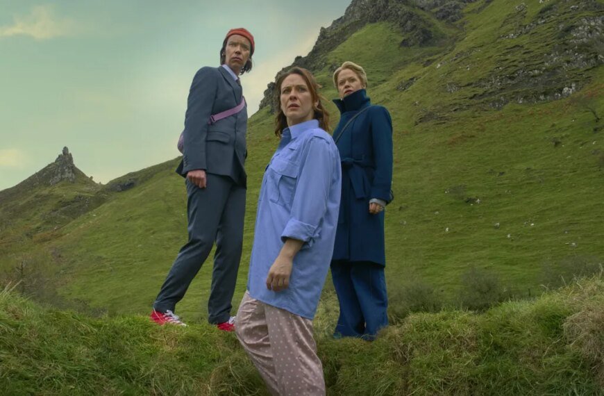 How Lisa McGee’s ‘How To Get To Heaven From Belfast’ Balances Nostalgia and Change After Moving from Channel 4 to Netflix