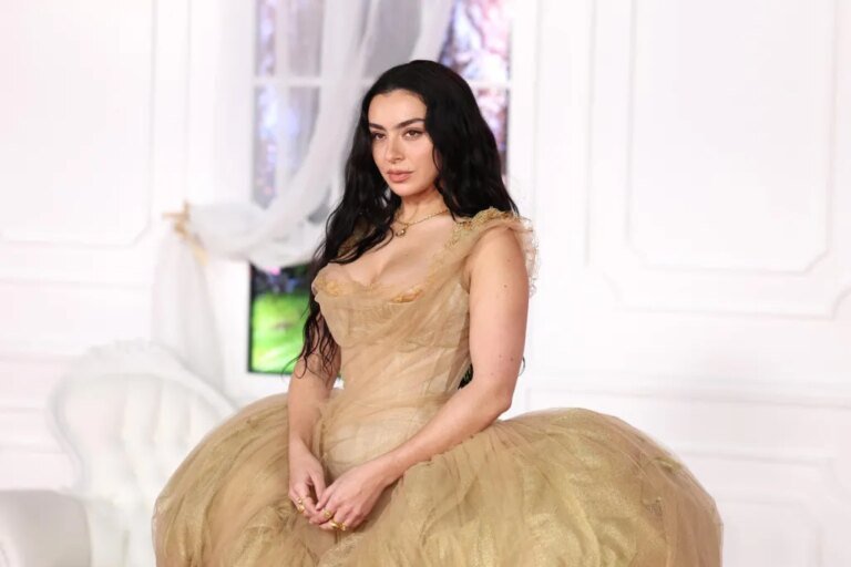 Charli XCX Shares Her Thoughts on Dave Grohl's Dance at The Graham Norton Show