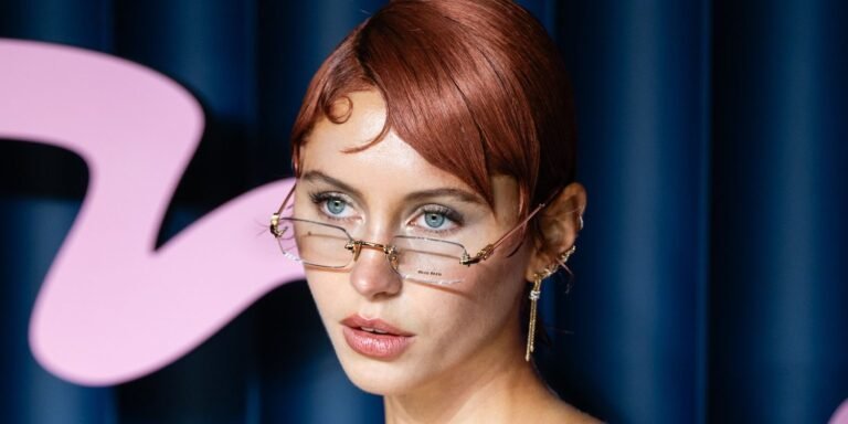 Iris Law Debuts a Stunning Hair Makeover After Her New Redhead Phase