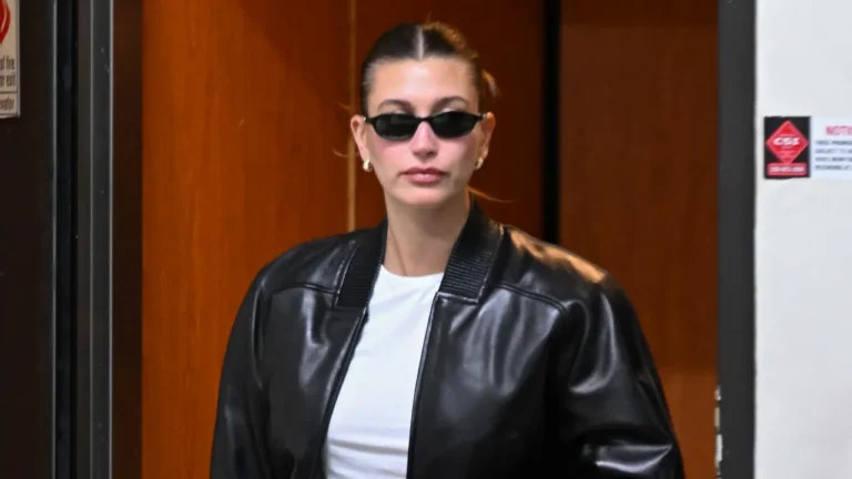 36 Comfy Low-Rise Jeans That Feel Fresh and Modern