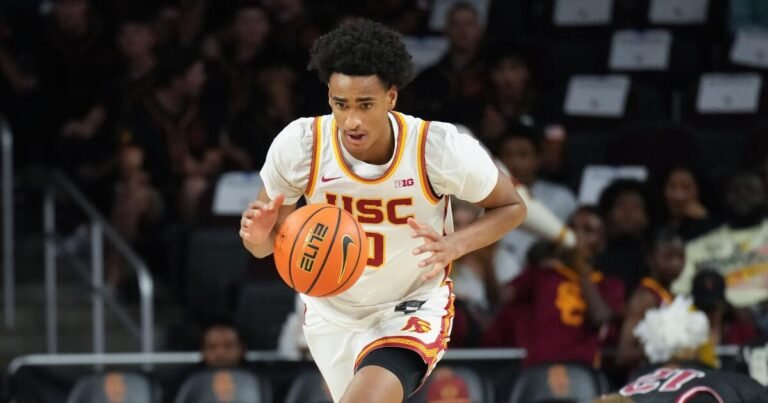 Alijah Arenas Leads USC to Victory Over Penn State with Late Game Scoring Surge