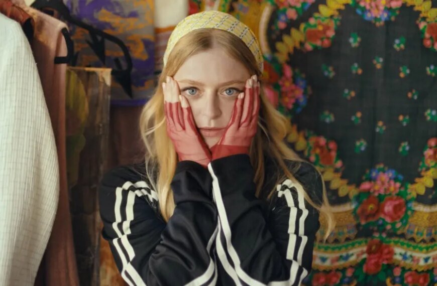 Anna Baryshnikov Steps into the Spotlight with ‘Idiotka’ After Over a Decade in the Ensemble