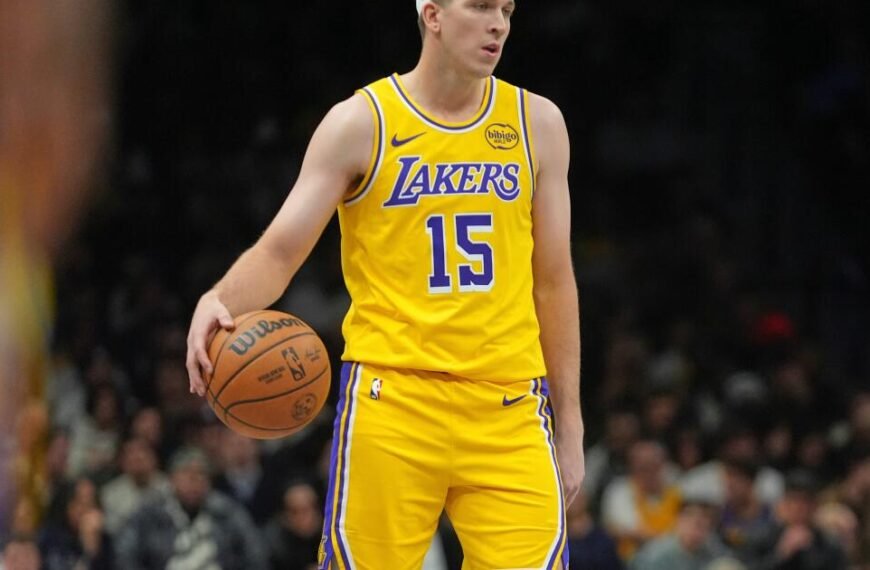 Austin Reaves Helps Lead the Lakers to a Big Win