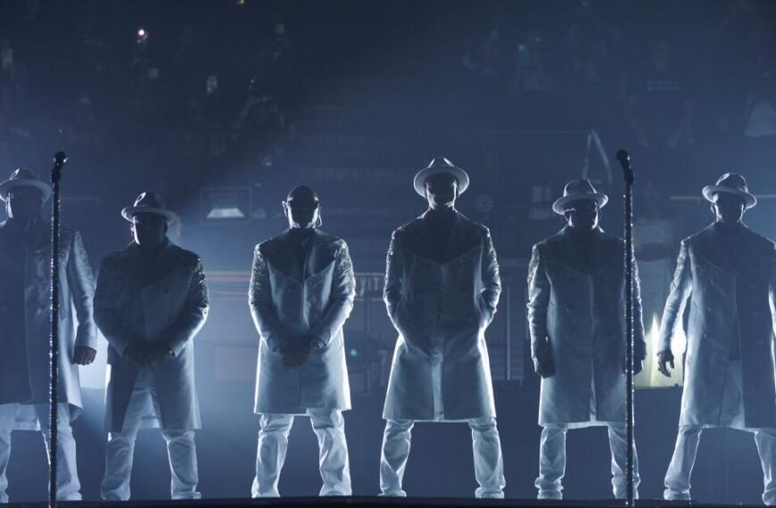 Boyz II Men and Toni Braxton Celebrate R&B at the Kia Forum This Grammy Weekend