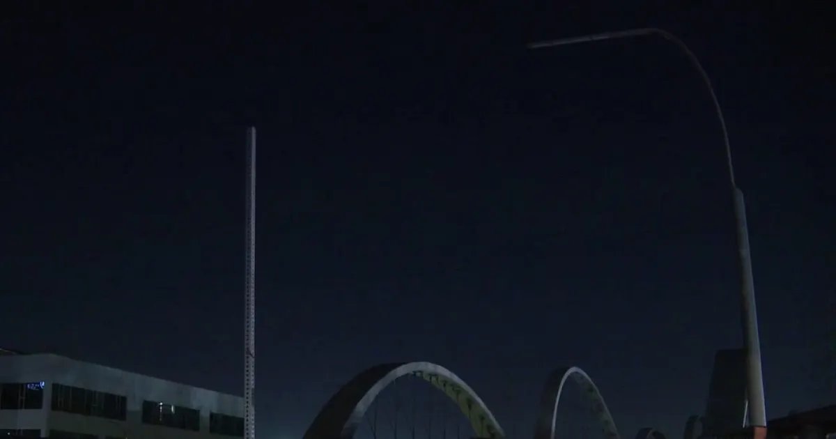 Copper Wire Thefts Leave Los Angeles in the Dark as Police Respond to Rising Concern