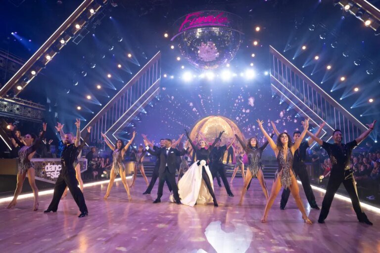 Dancing With The Stars Launches Exciting First Fan Convention Featuring Celebrity Contestants and Pros