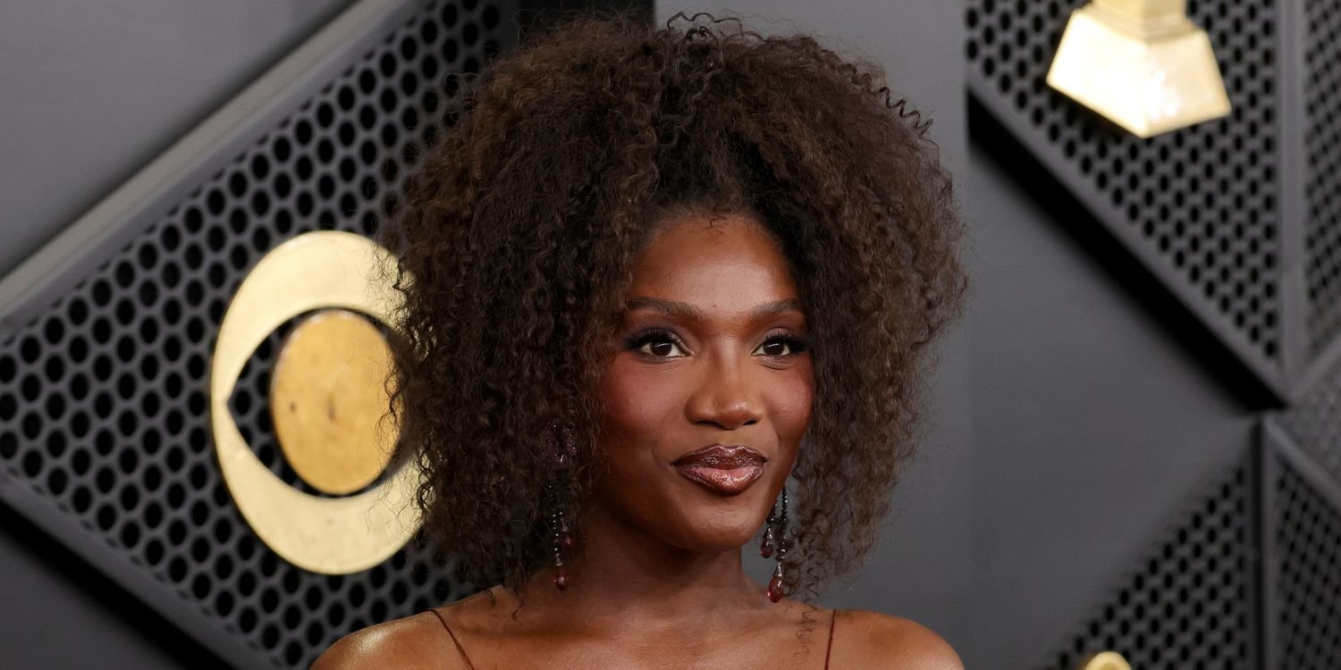 Doechii Dazzles at the 2026 Grammys in a Jewel-Embellished Top