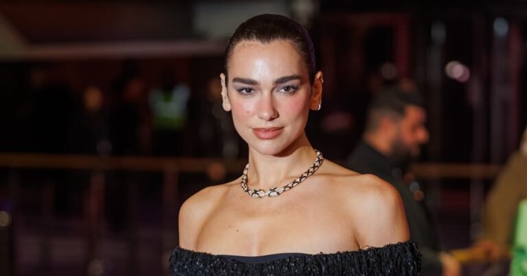 Dua Lipa's $53,000 Watch Style for Just $25: A Simple Way to Achieve the Look