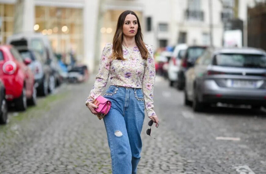 Enjoy Stylish and Affordable Loose Floral Blouses for Spring — Starting at Just $10